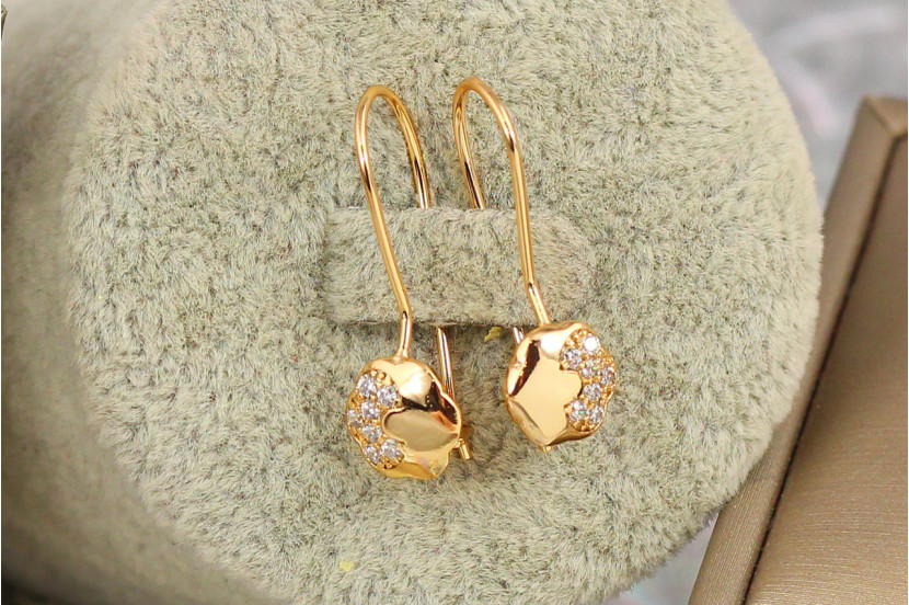 Сережки Xuping Jewelry дубовий лист 2.6 см золотисті