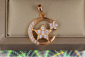Кулон Xuping Jewelry місяць нічне небо 2.1 см золотистий