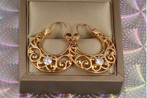 Сережки коромислу Xuping Jewelry Кармеліта 3.3 см золоті