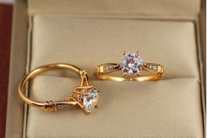 Кільце Xuping Jewelry фіаніт на ніжці у формі короні р 17