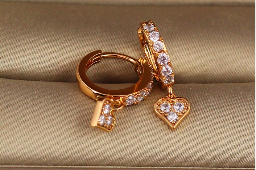 Сережки дитячі Xuping Jewelry пікова дама 2 см золотисті