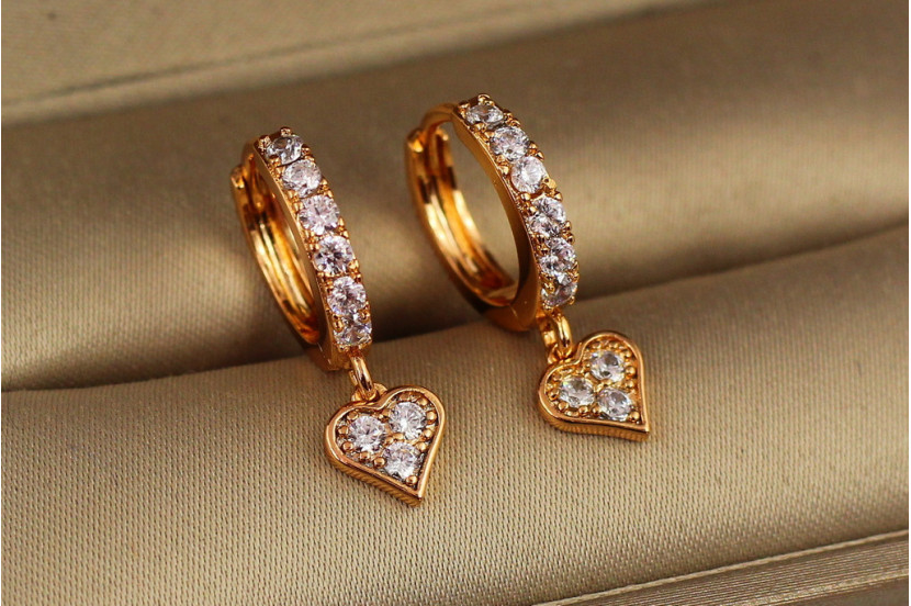 Сережки дитячі Xuping Jewelry пікова дама 2 см золотисті