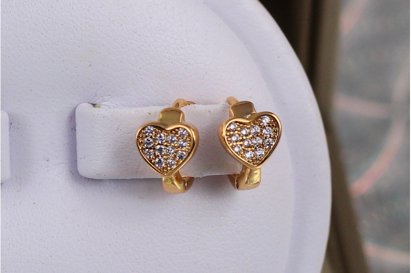 Сережки дитячі Xuping Jewelry серце з камінців у обідку 9 мм золотисті