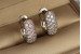 Сережки кільця Хuping Jewelry опуклі з камінням ззаду візерунок 1.8 см сріблясті