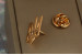 Брошка Xuping Jewelry герб тризуб 2,2 см золотиста