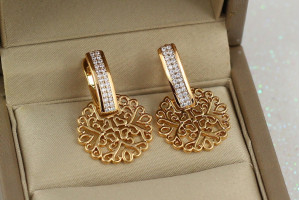 Сережки Xuping Jewelry дві доріжки з ажурними колами 2,6 см золоті