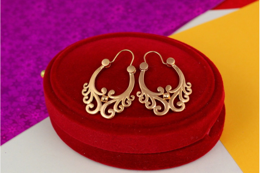 Сережки коромислу Xuping Jewelry Маритана 3.3 см золотисті