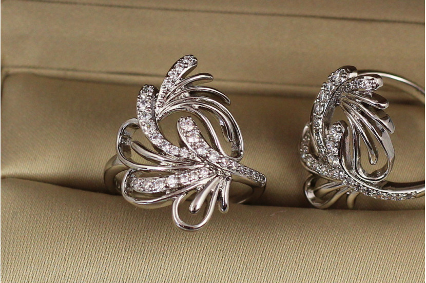 Кільце Xuping Jewelry вихор р 19 сріблясте