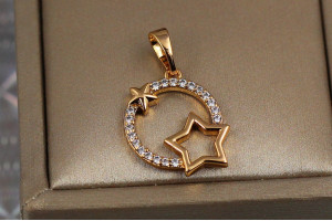 Кулон Xuping Jewelry мерехтіння зірок 1.7 см золотистий