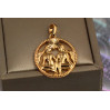 Кулон зодіак Xuping Jewelry близнюки в кільці 2.1 см золотистий