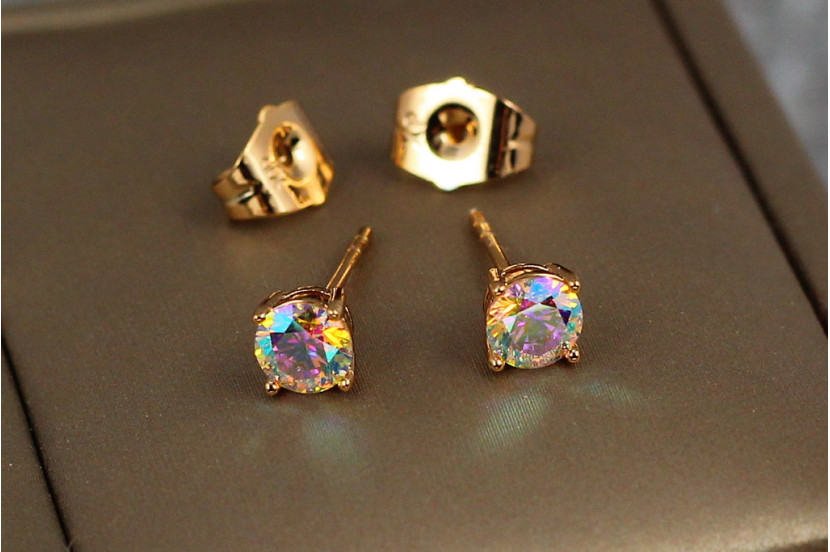 Сережки гвоздики Xuping Jewelry камінці хамелеони на чотири кріплення 5 мм золотисті