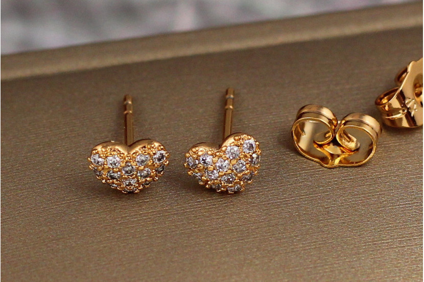 Сережки гвоздики Xuping Jewelry маленькі сердечка з камінчиками 5 мм золотисті