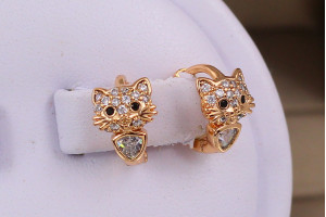 Сережки дитячі Xuping Jewelry кошенята з чорними вічками 10 мм золотисті