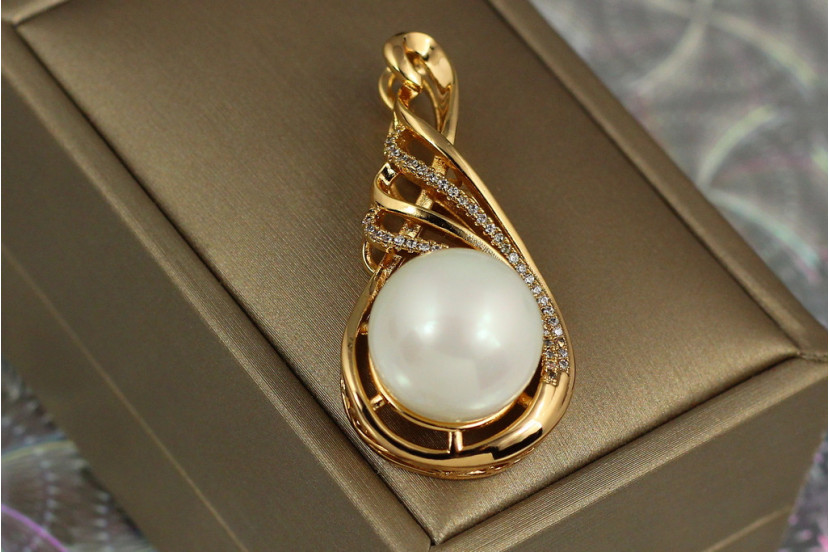 Кулон Xuping Jewelry гротеск 4.5 см золотистий