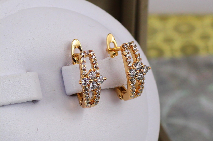 Сережки Xuping Jewelry дриада 1.5 см золотисті