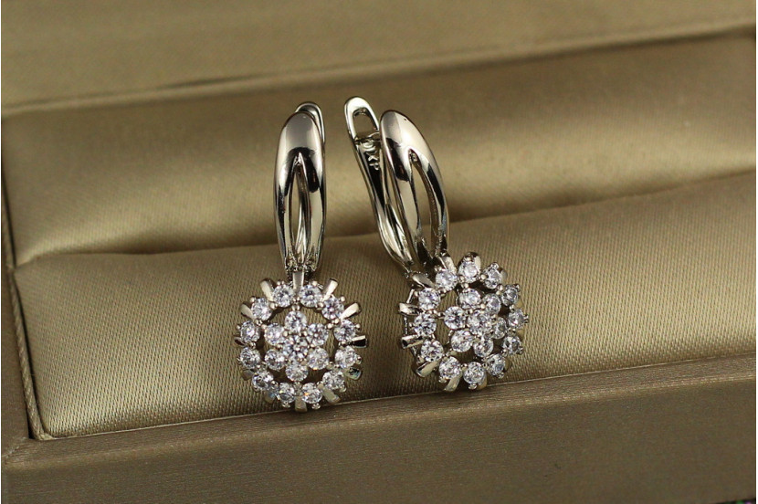 Сережки Xuping Jewelry квіткова поляна 2.5 см сріблясті