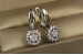 Сережки Xuping Jewelry квіткова поляна 2.5 см сріблясті