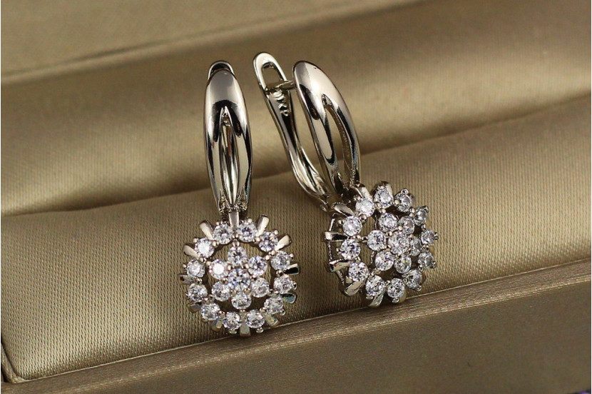 Сережки Xuping Jewelry квіткова поляна 2.5 см сріблясті