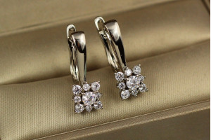 Сережки Xuping Jewelry сором'язливість 2.1 см сріблясті