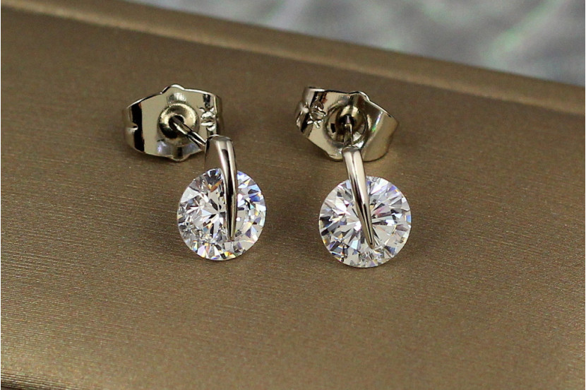 Сережки гвоздики Xuping Jewelry сніжна королева 9 мм сріблясті