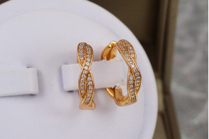 Сережки Xuping Jewelry накидна петля 1.8 см золоті