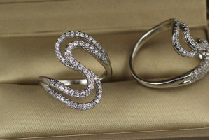 Кільце Xuping Jewelry підвійний зигзаг нахлистом р 20 сріблясте