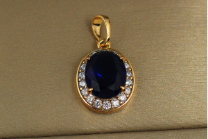 Кулон Xuping Jewelry малинки синій камінь 1.7 см золотистий