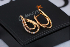 Сережки Xuping Jewelry дужка 2.2 см золоті