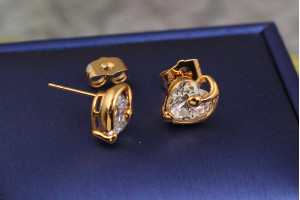 Сережки гвоздики Xuping Jewelry хрустальне серце 11 мм золотисті