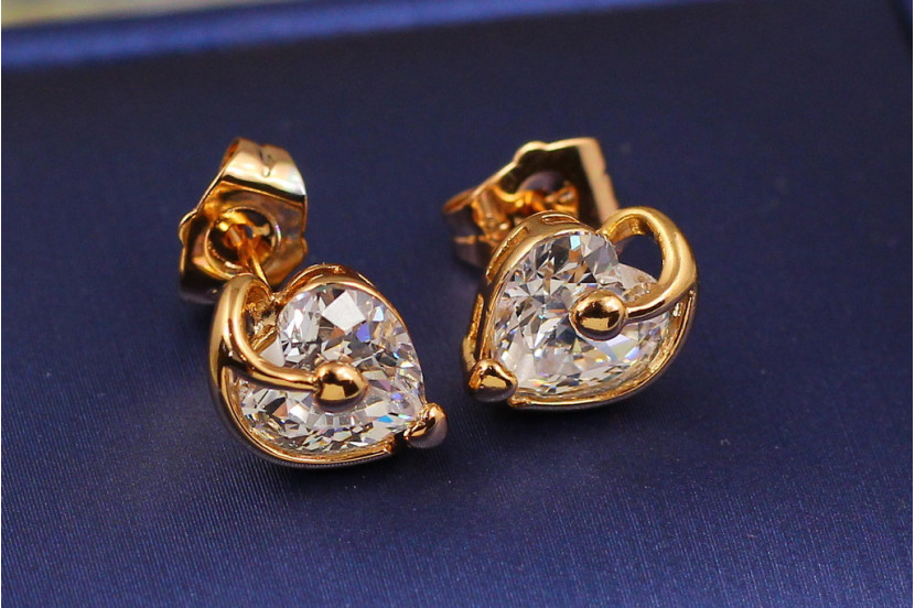 Сережки гвоздики Xuping Jewelry кришталеве серце 11 мм золотисті