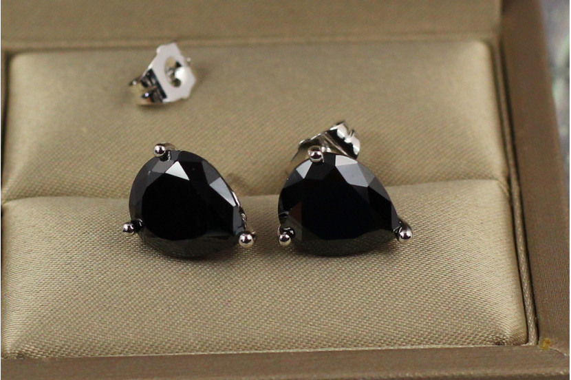 Сережки гвоздики Xuping Jewelry чорний фіаніт у формі краплі 1.3 см сріблясті
