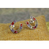 Сережки гвоздики Xuping Jewelry підковка з кольоровими камінчиками 1.7 см сріблясті