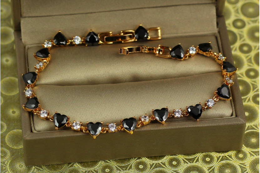 Браслет Xuping Jewelry сердечка з чорних фіанітів 19 см 6 мм золотистий
