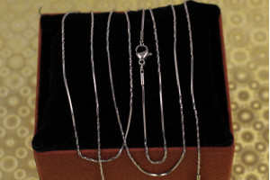 Цепь Xuping Jewelry джгут із перекрутом 60 см 1 мм сріблястий
