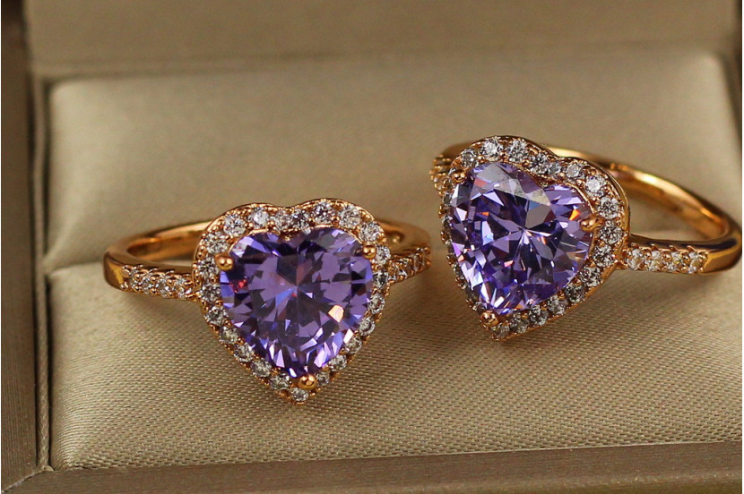 Кільце Xuping Jewelry серце океану з фіолетовим каменем р 20 золотисте