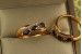 Кільце Xuping Jewelry фієста з трьома чорними каменями р 20 золотисте