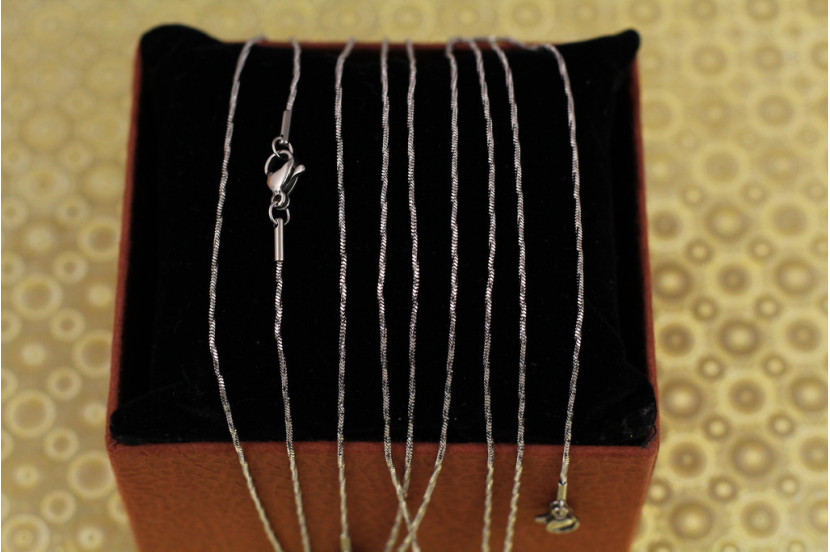 Ланцюг Xuping Jewelry кручений джгут 45 см 1 мм сріблястий