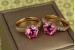 Кільце Xuping Jewelry зерно граната з рожевим каменем р 20 золотисте
