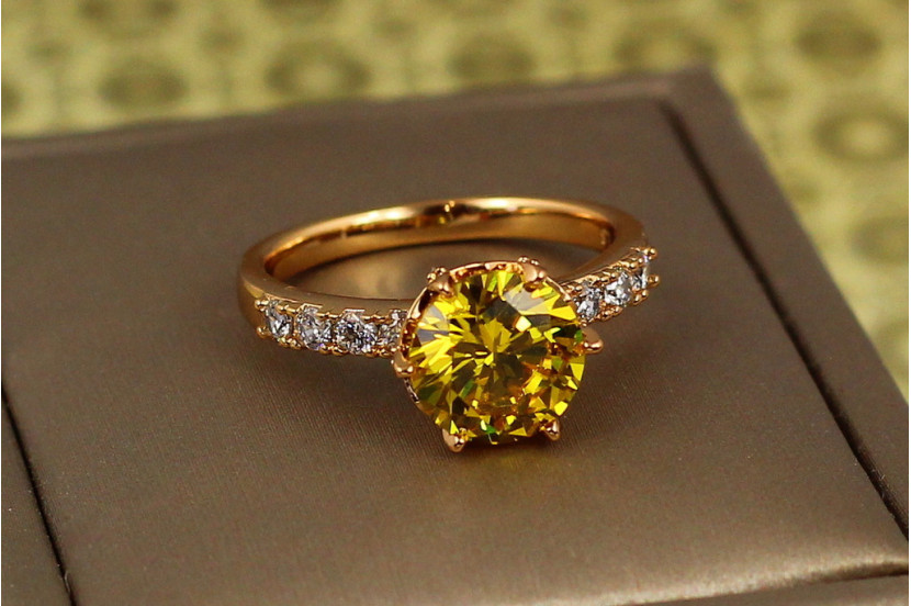 Кільце Xuping Jewelry зерно граната з жовтим каменем р 20 золотисте