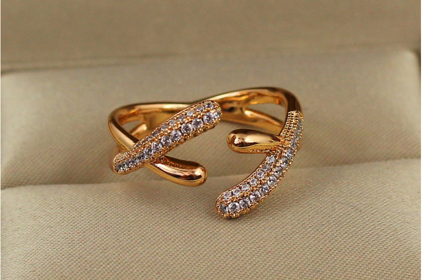 Кільце Xuping Jewelry подвійна рогатка р 18+ золотисте