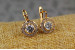 Сережки Xuping Jewelry камінь в обідку з фіанітів 1.6 см золотисті