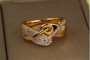 Кільце Xuping Jewelry симфонія р 16 золотисте