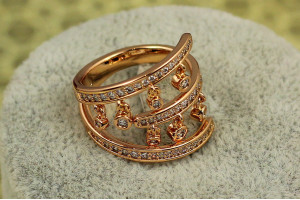 Кільце Xuping Jewelry забава з підвісками, що танцюють, р 18 золотисте