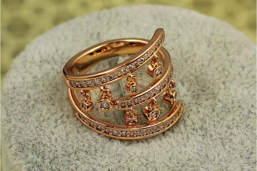 Кільце Xuping Jewelry забава з підвісками, що танцюють, р 18 золотисте