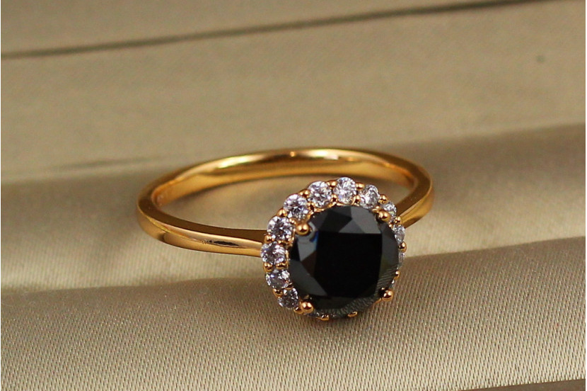 Кільце Xuping Jewelry два майданчики з чорним каменем р 17 золотисте