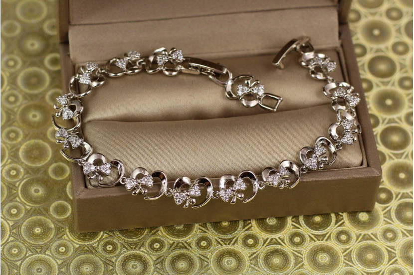 Браслет Xuping Jewelry бантик з рюшами 19 см 8 мм сріблястий