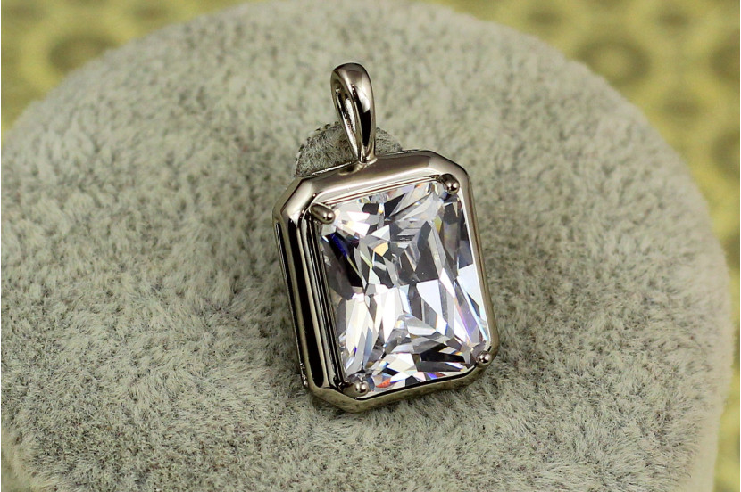 Кулон Xuping Jewelry білий прямокутник 2.3 см сріблястий