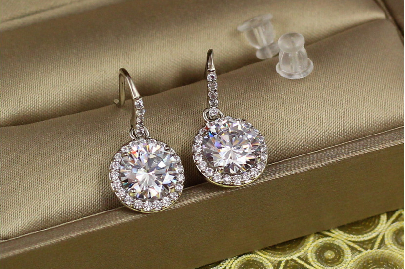 Сережки Xuping Jewelry підвіски камінь у обідку на петельці 2 см сріблясті