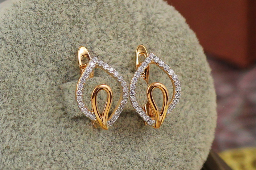 Сережки Xuping Jewelry пелюстка з родієм1.5 см золотисті