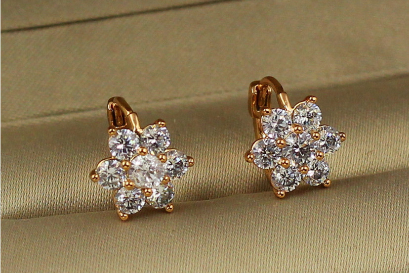 Сережки Xuping Jewelry ніжна квітка 1.2 см золотисті
